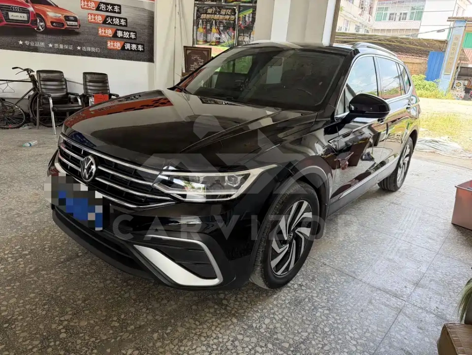 Volkswagen Tiguan L