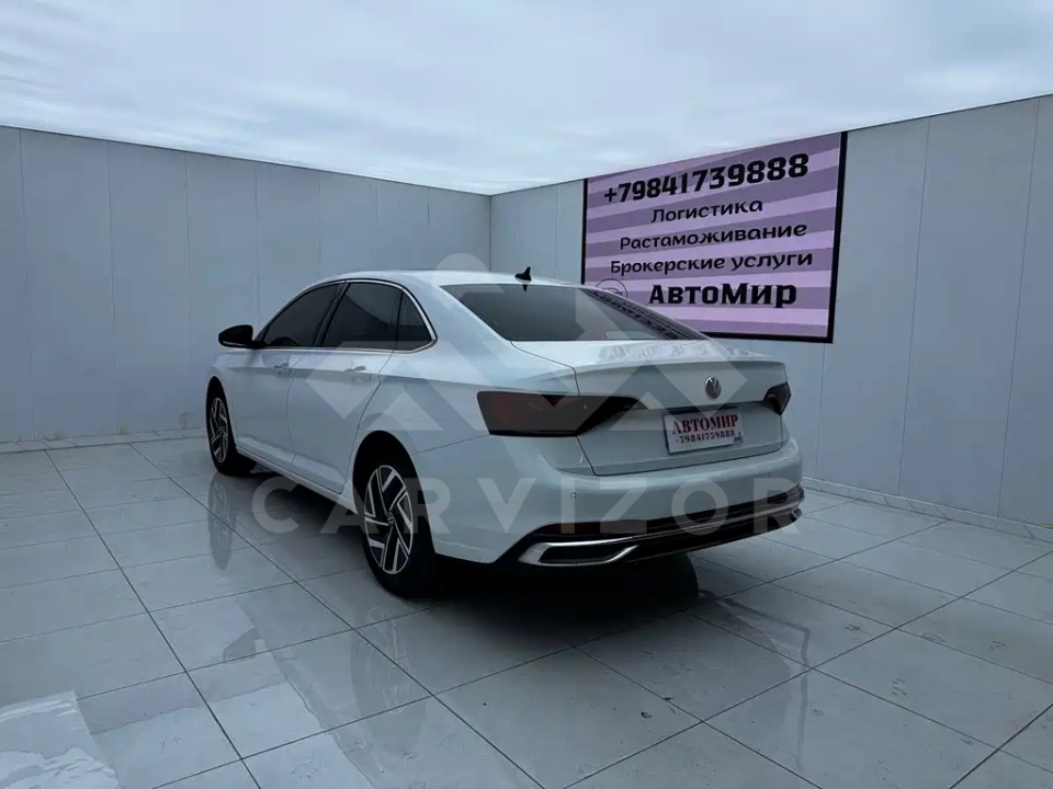 Volkswagen Sagitar