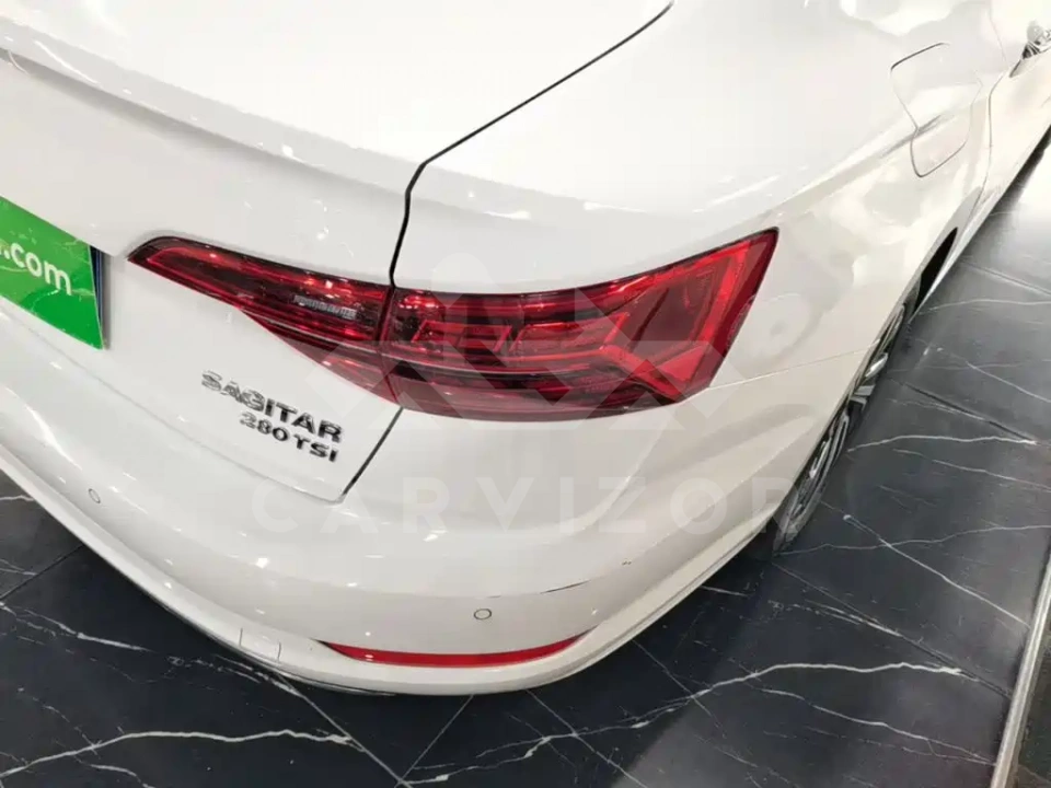 Volkswagen Sagitar