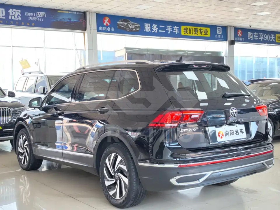 Volkswagen Tiguan L