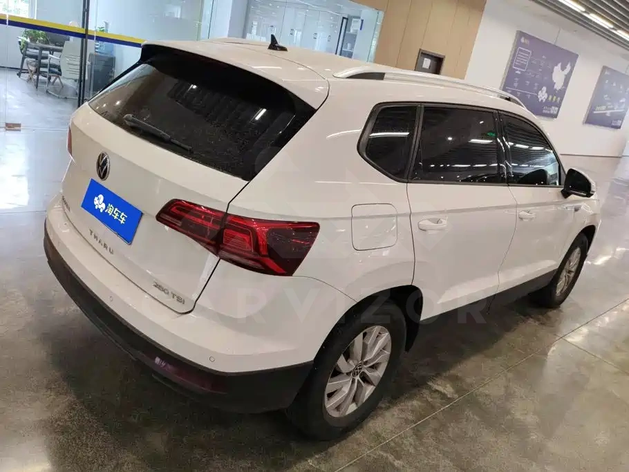 Volkswagen Tharu