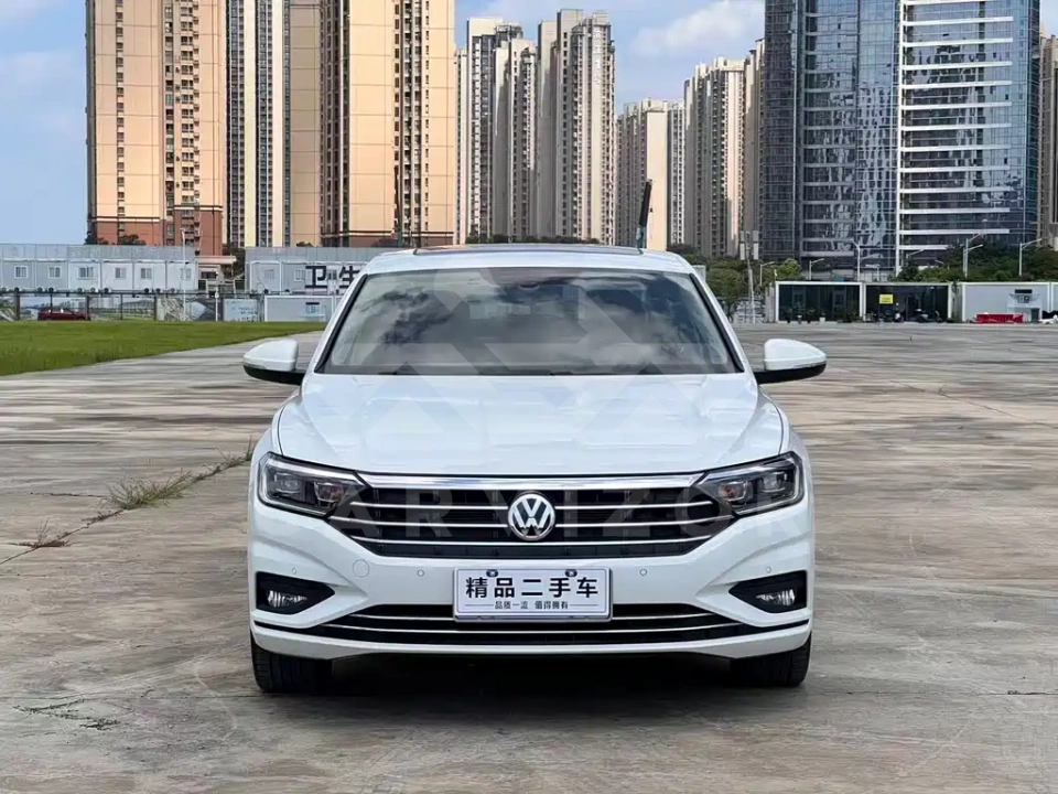 Volkswagen Sagitar