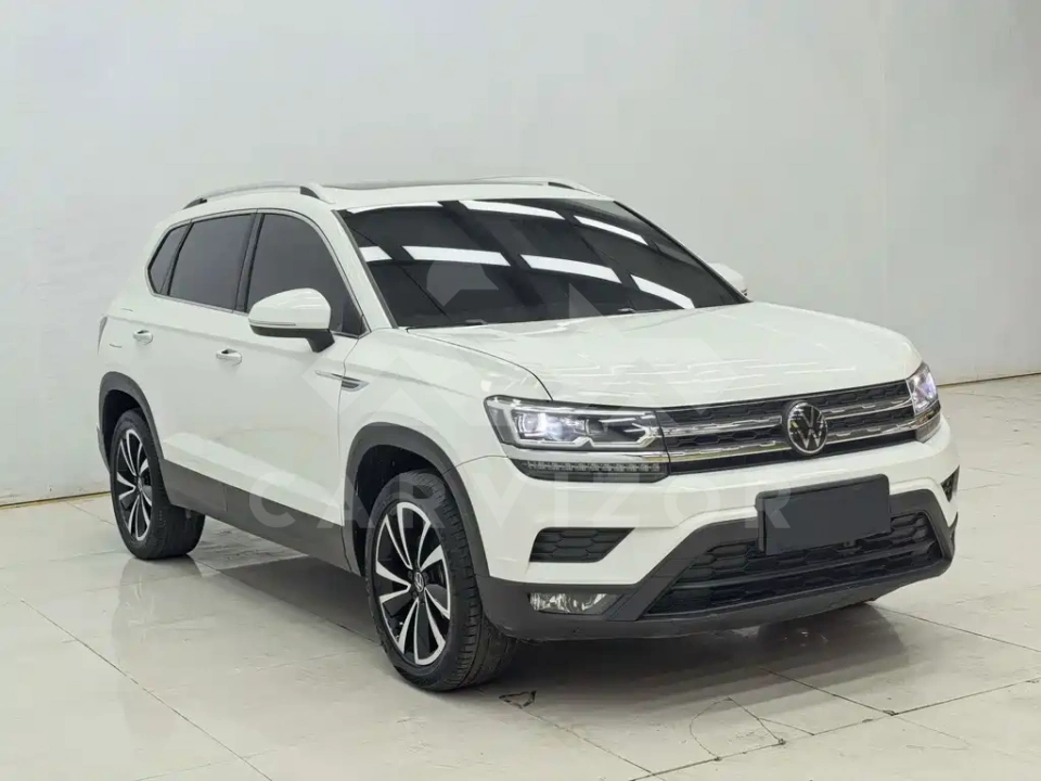 Volkswagen Tharu
