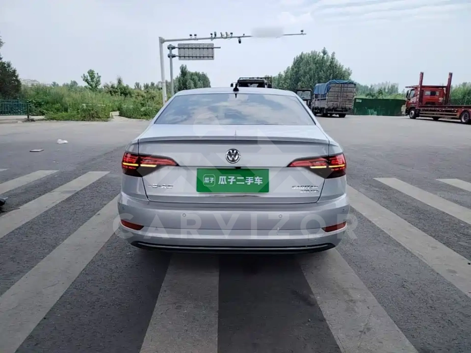 Volkswagen Sagitar