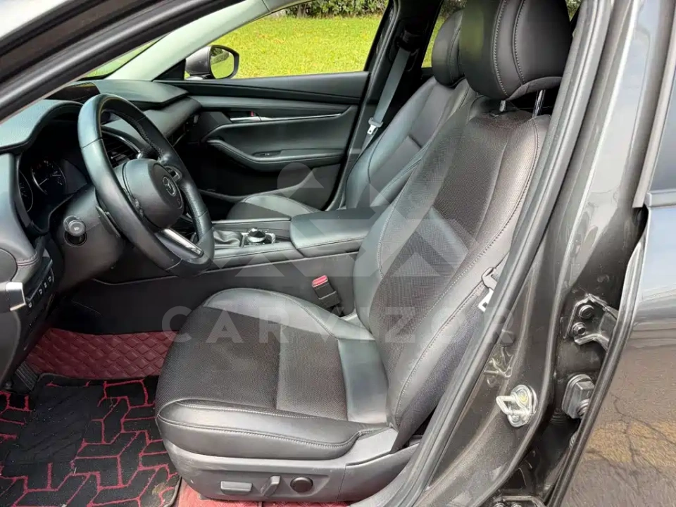 Mazda 3 Axela