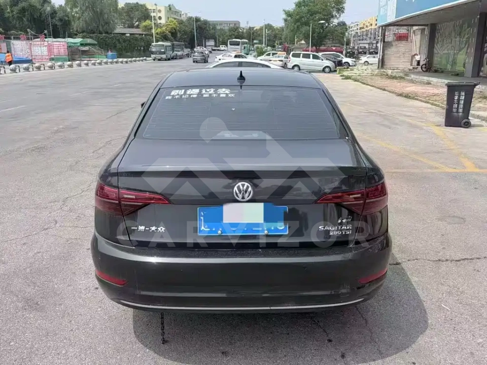 Volkswagen Sagitar