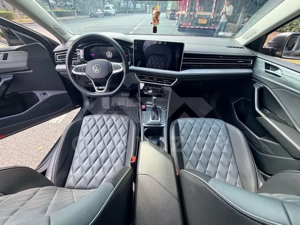 Volkswagen Sagitar