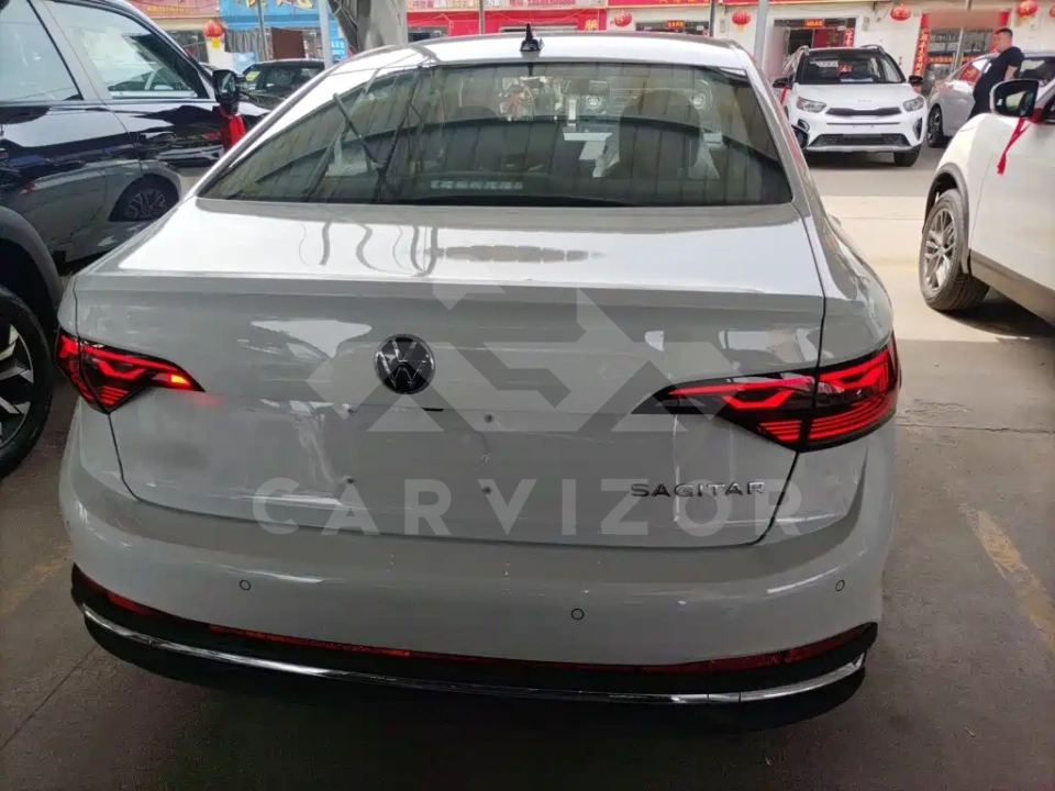 Volkswagen Sagitar