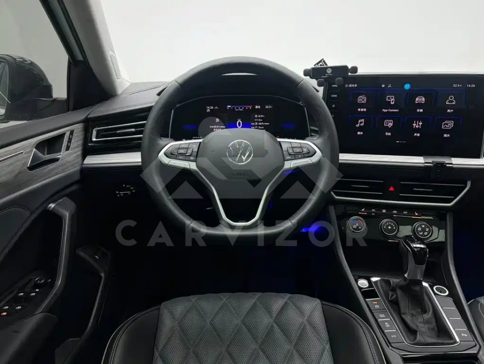 Volkswagen Sagitar