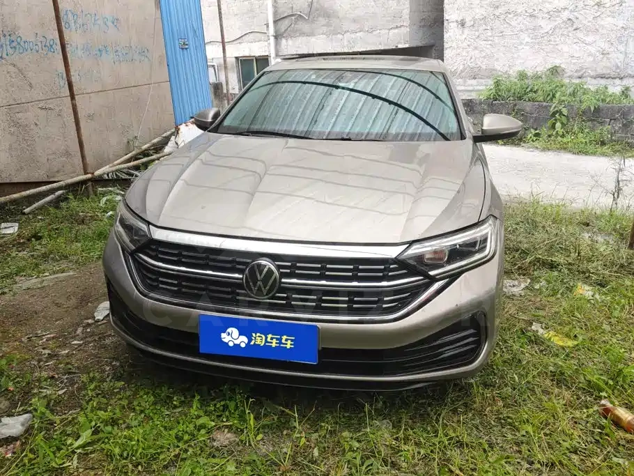 Volkswagen Sagitar