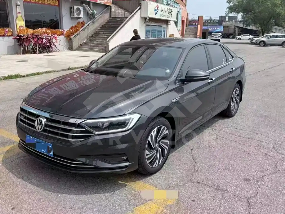 Volkswagen Sagitar