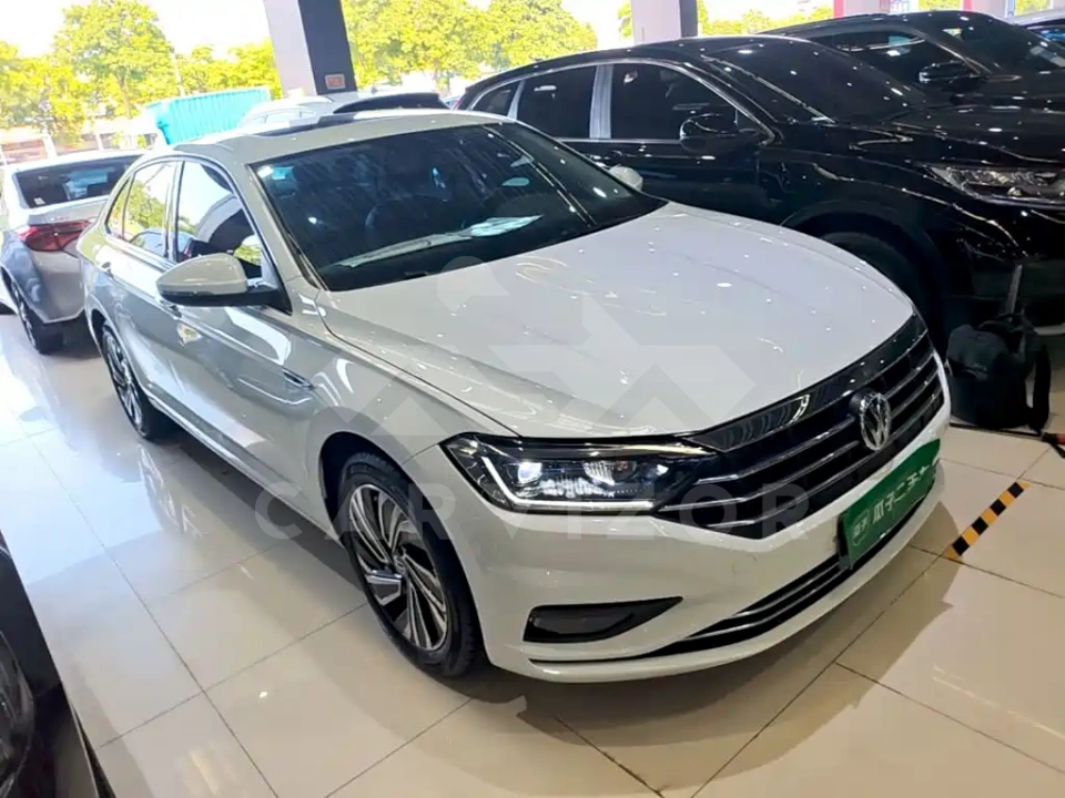 Volkswagen Sagitar