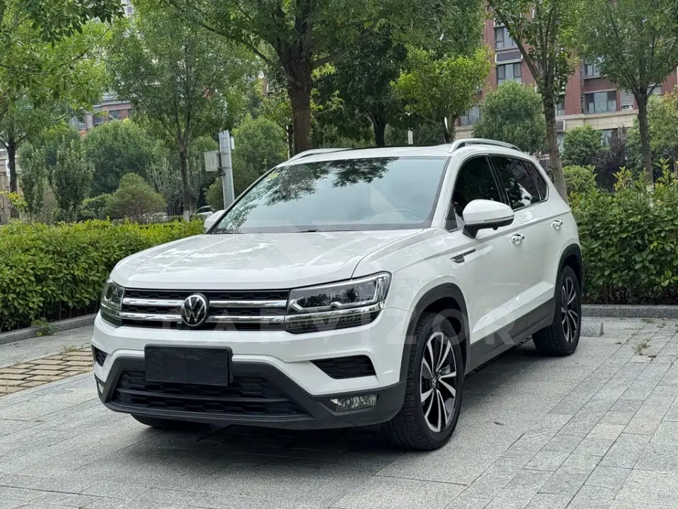 Volkswagen Tharu