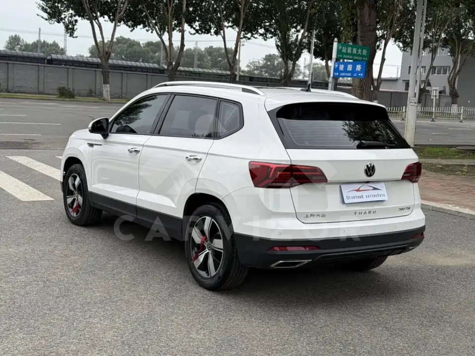 Volkswagen Tharu