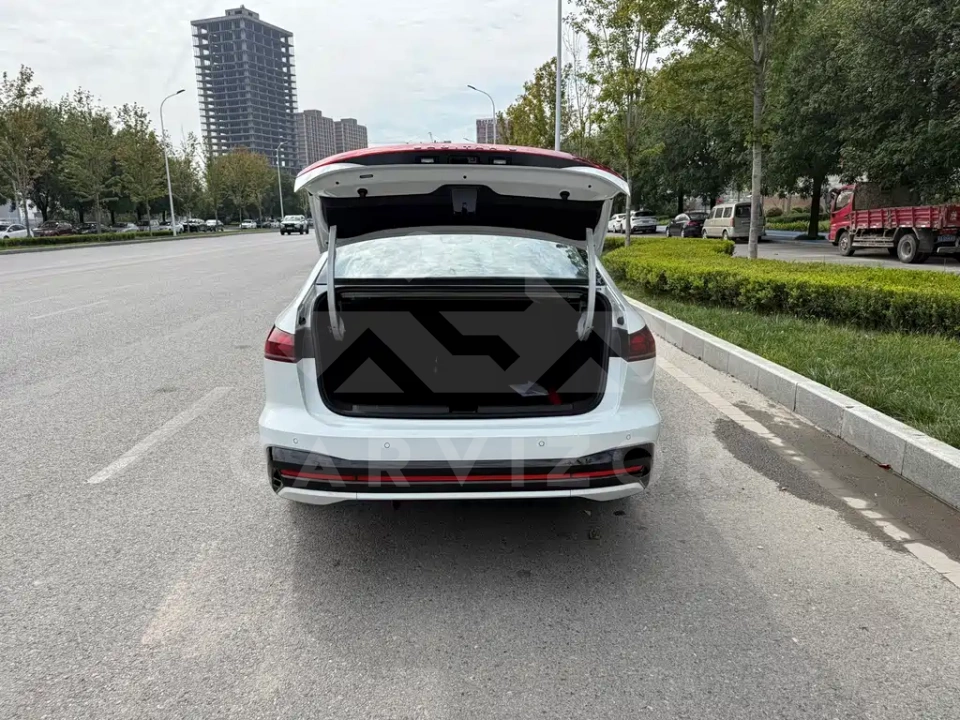 Volkswagen Sagitar