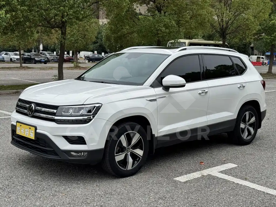 Volkswagen Tharu