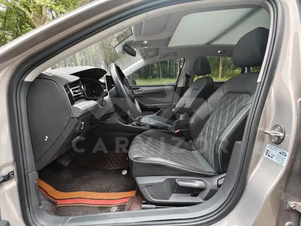 Volkswagen Sagitar