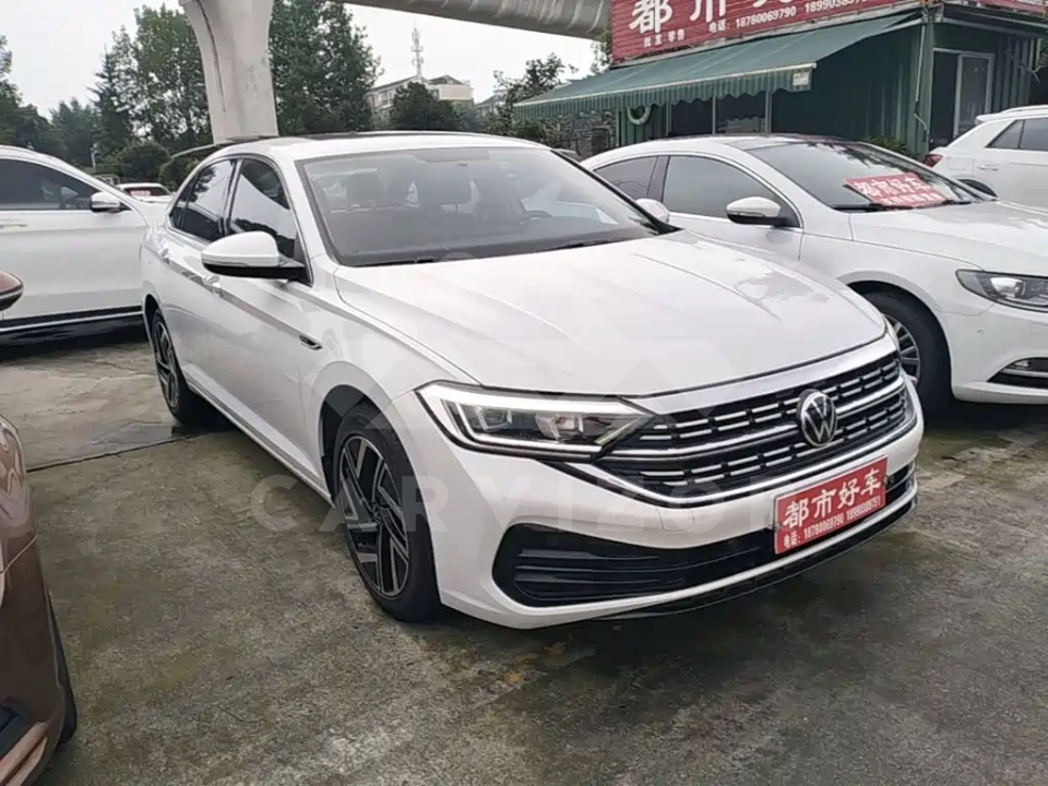 Volkswagen Sagitar