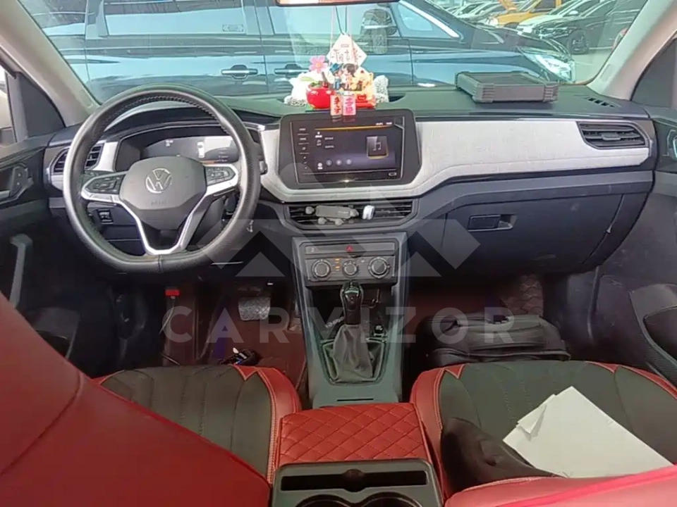 Volkswagen Tharu