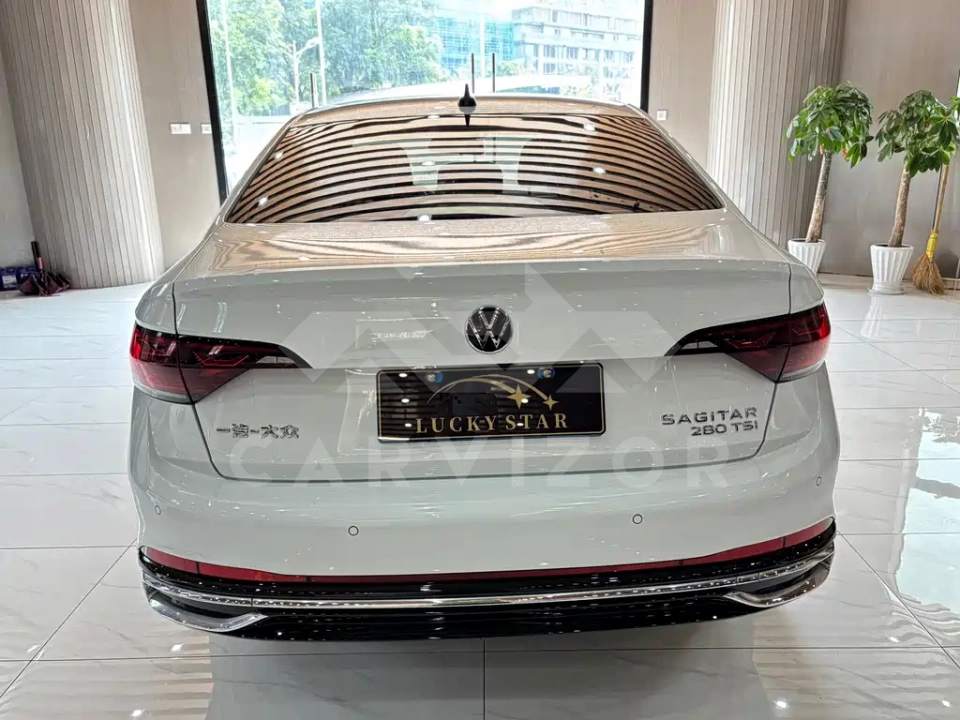 Volkswagen Sagitar