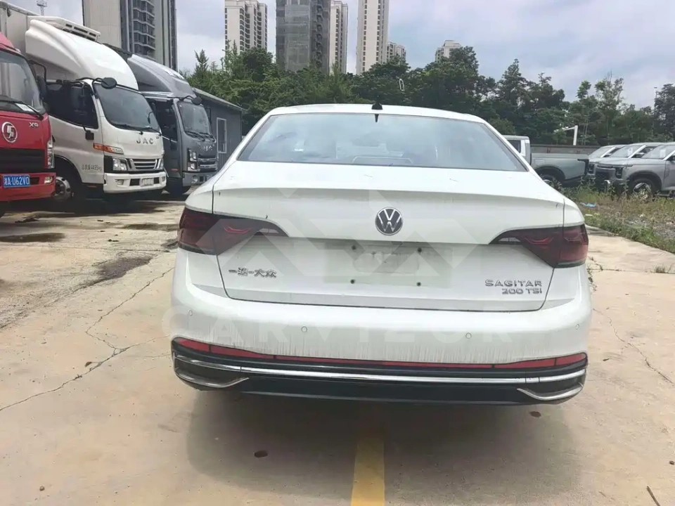 Volkswagen Sagitar
