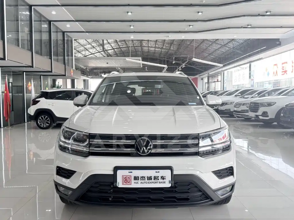 Volkswagen Tharu