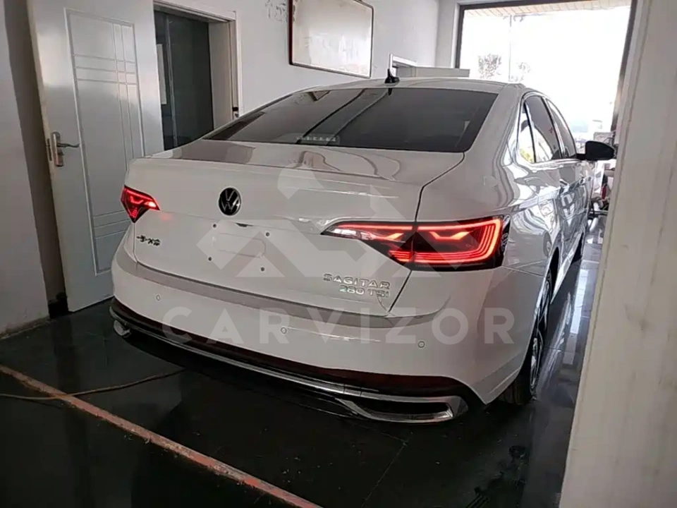 Volkswagen Sagitar