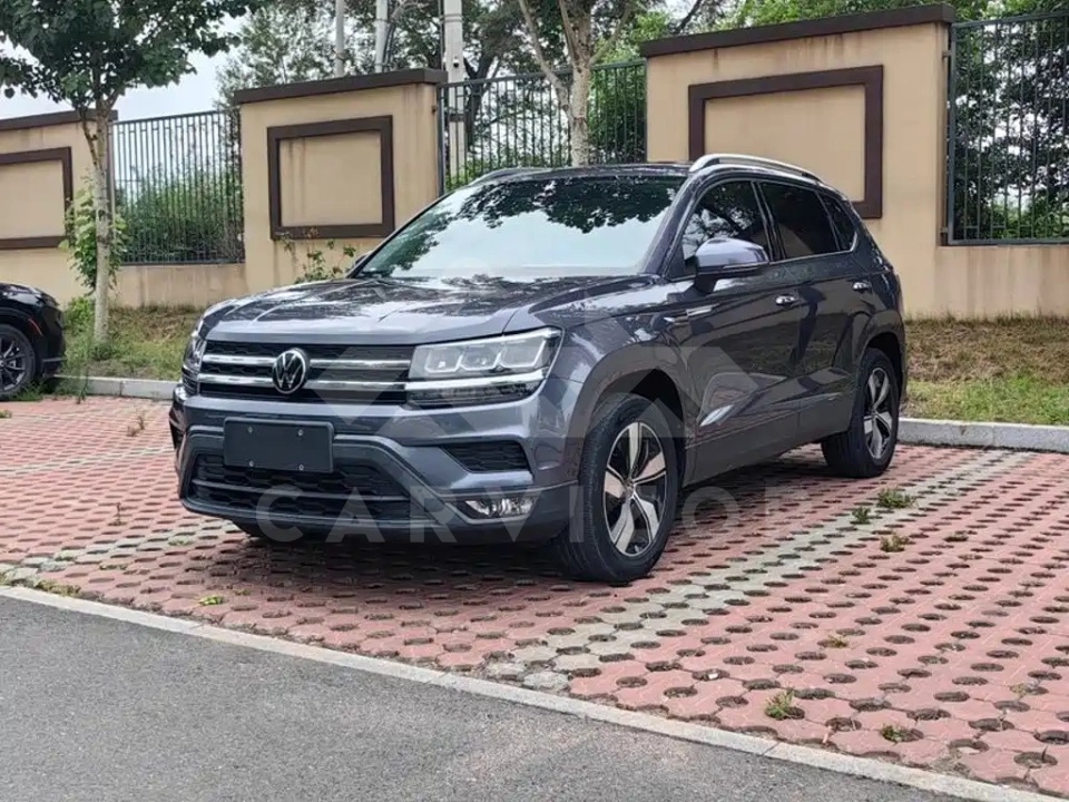 Volkswagen Tharu