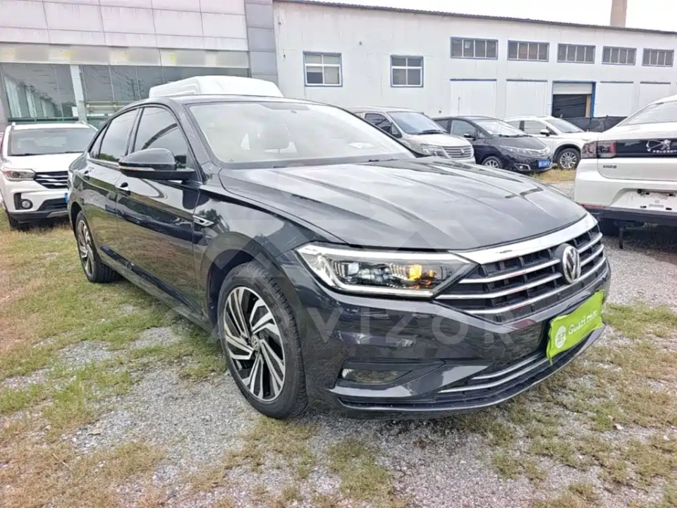 Volkswagen Sagitar