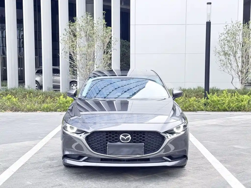 Mazda 3 Axela
