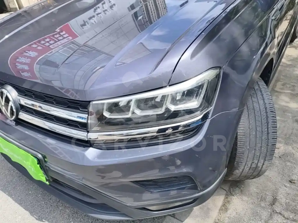 Volkswagen Tharu