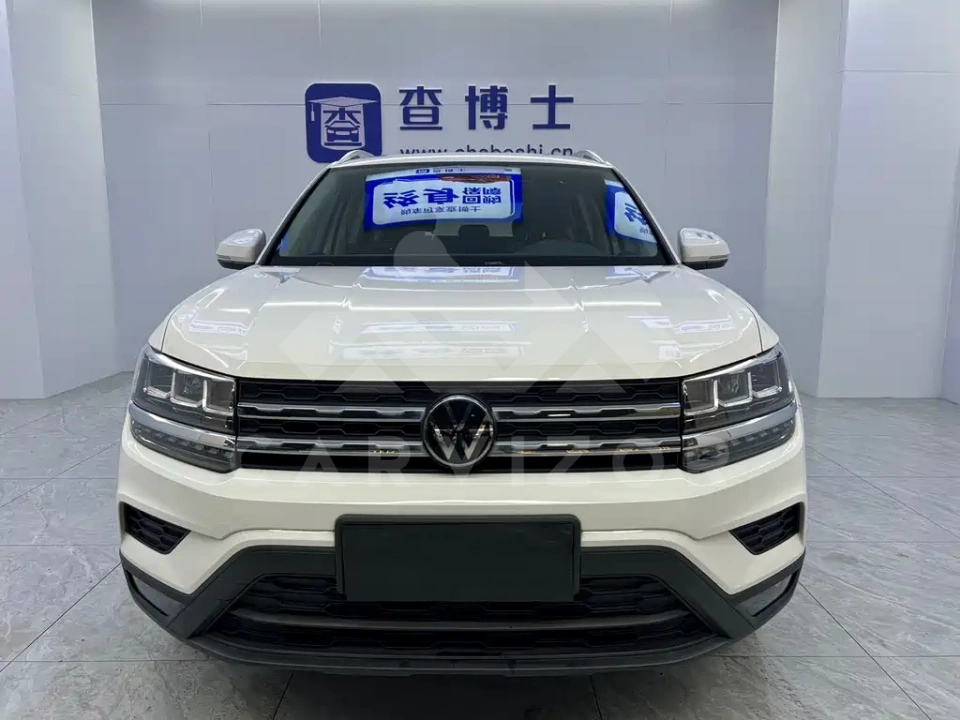 Volkswagen Tharu