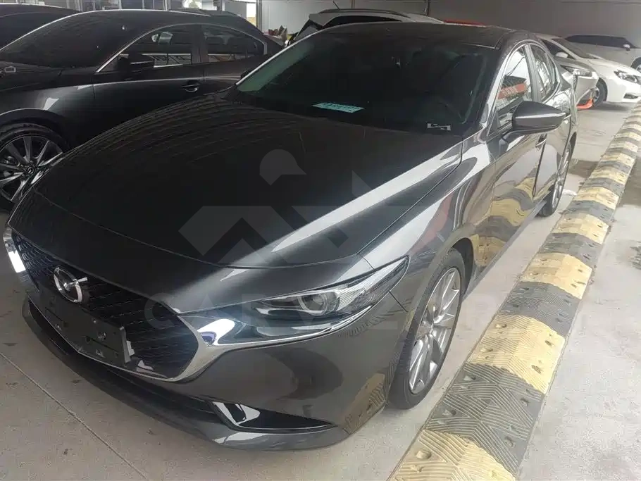 Mazda 3 Axela