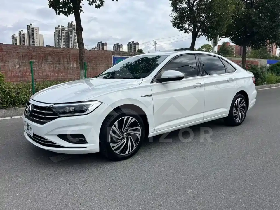 Volkswagen Sagitar