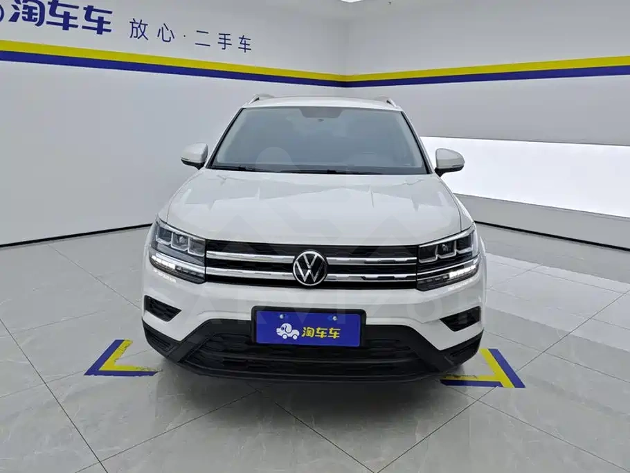 Volkswagen Tharu