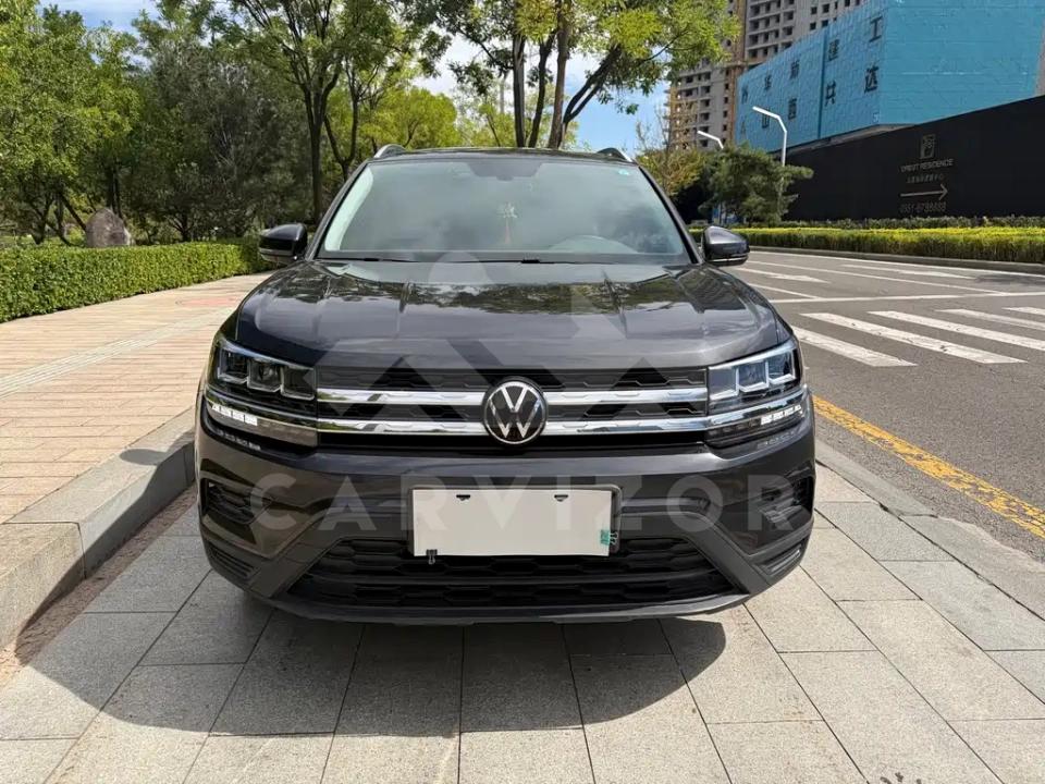 Volkswagen Tharu