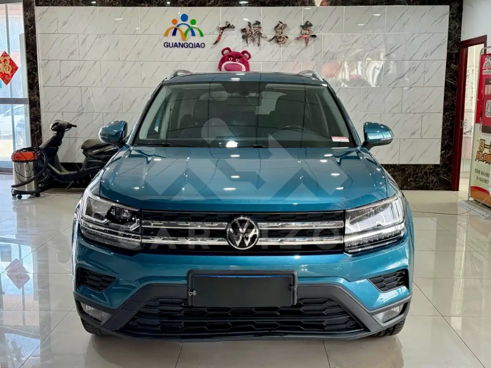 Volkswagen Tharu