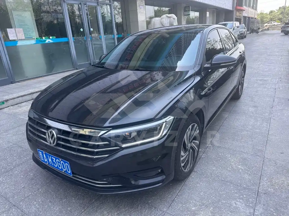 Volkswagen Sagitar