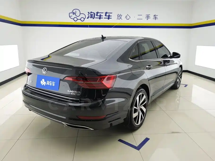 Volkswagen Sagitar