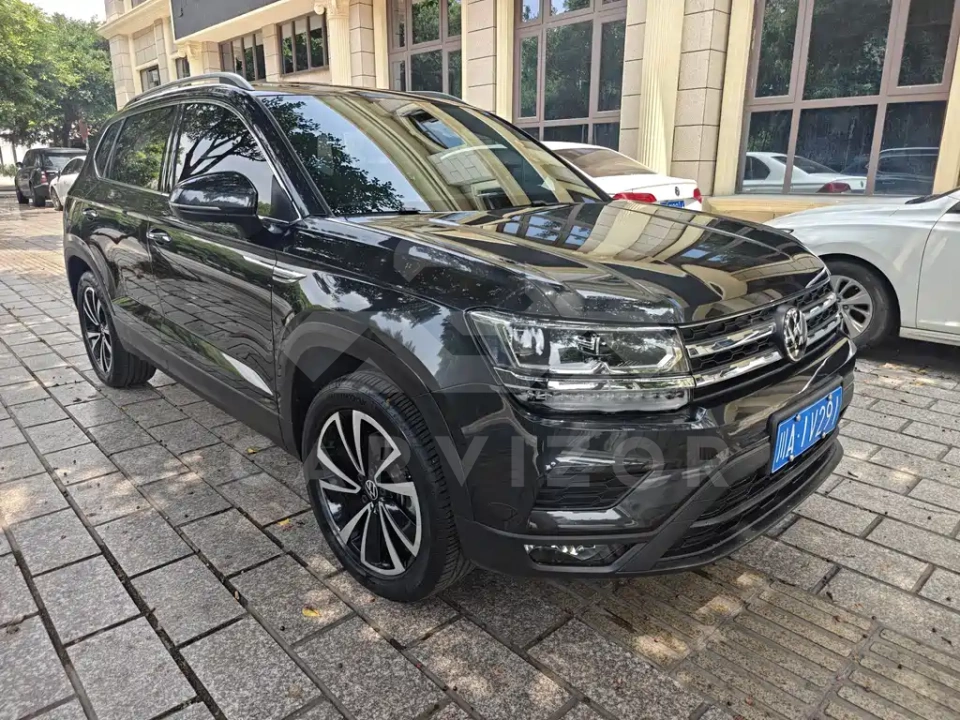 Volkswagen Tharu