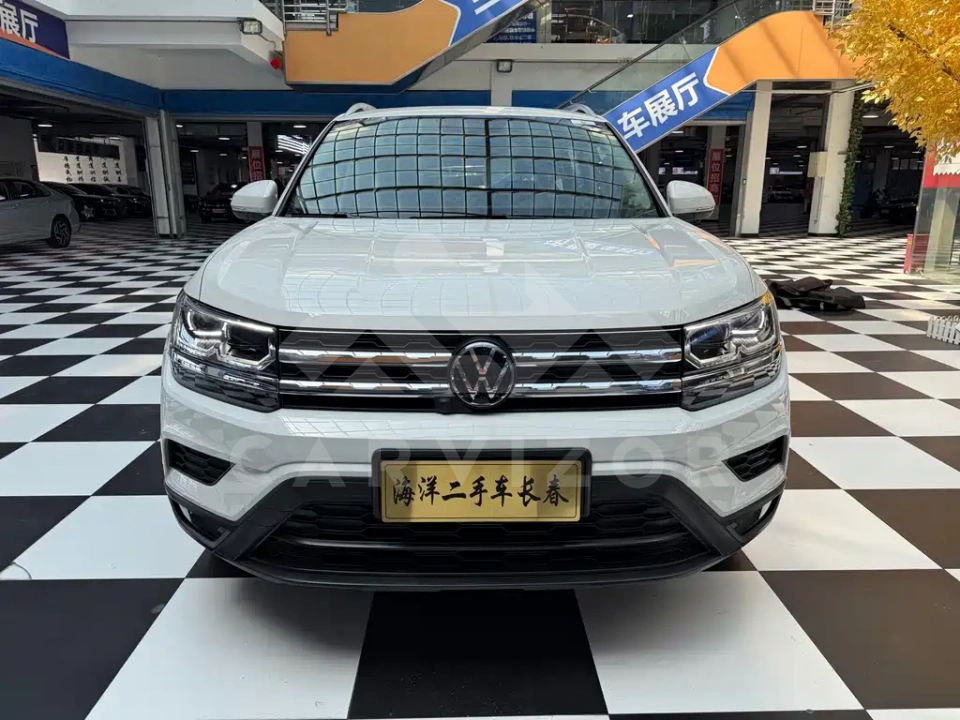 Volkswagen Tharu