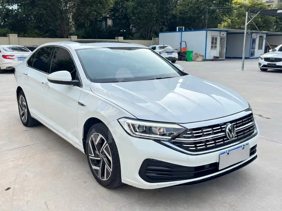 Volkswagen Sagitar