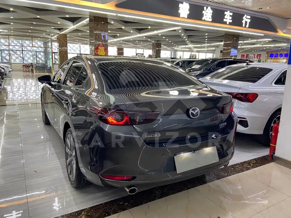 Mazda 3 Axela