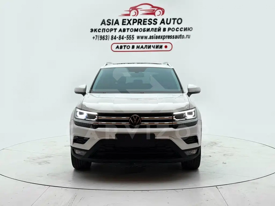 Volkswagen Tharu