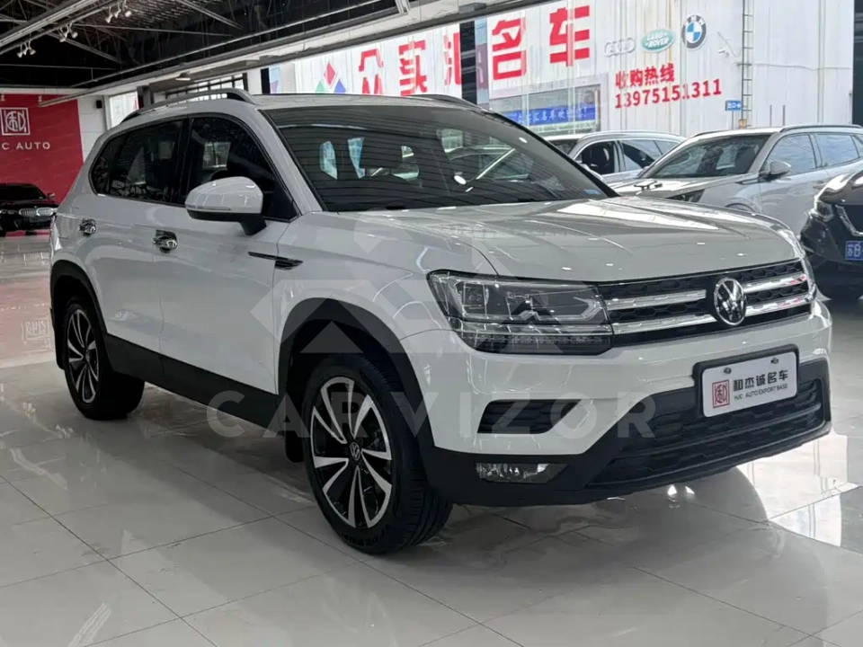Volkswagen Tharu