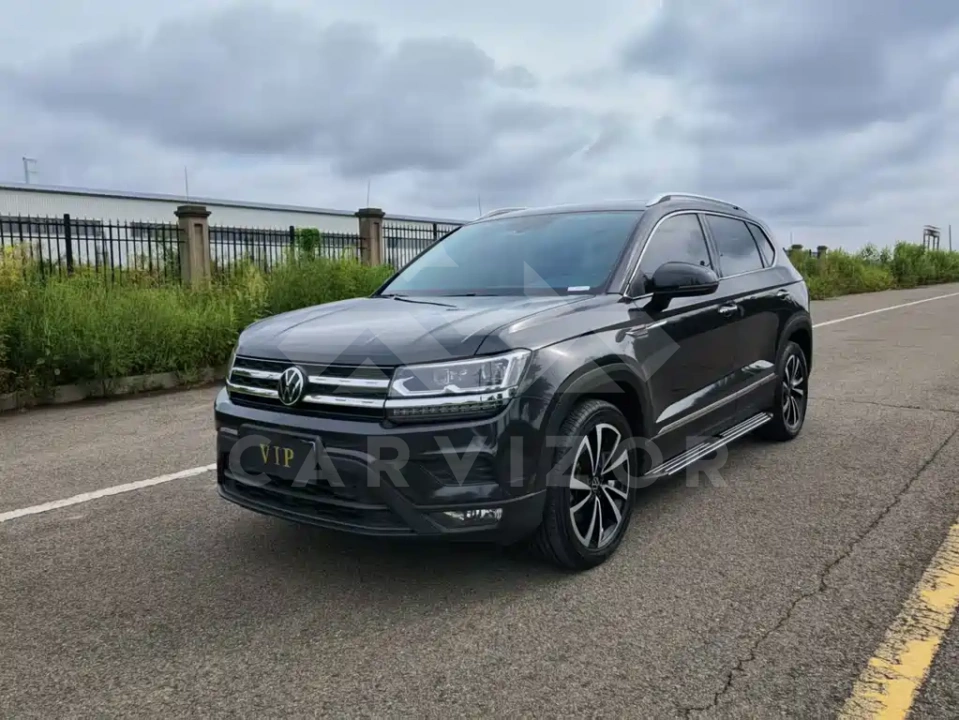 Volkswagen Tharu