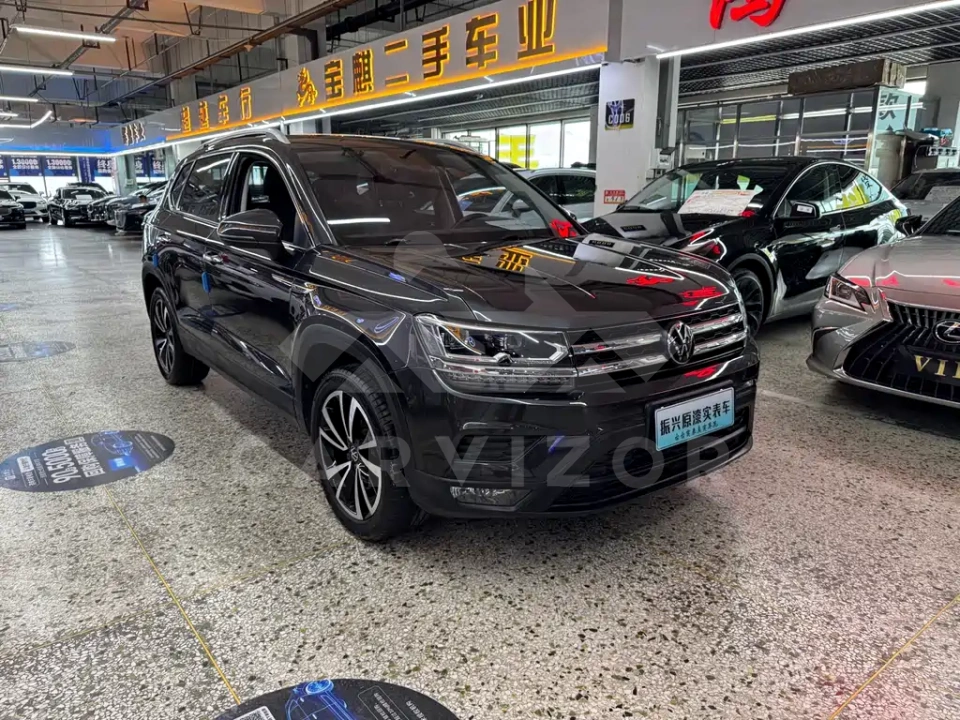 Volkswagen Tharu