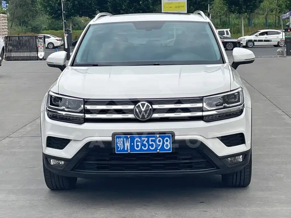 Volkswagen Tharu