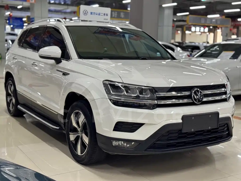 Volkswagen Tharu