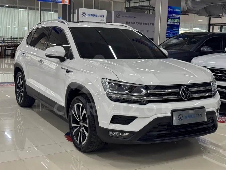 Volkswagen Tharu